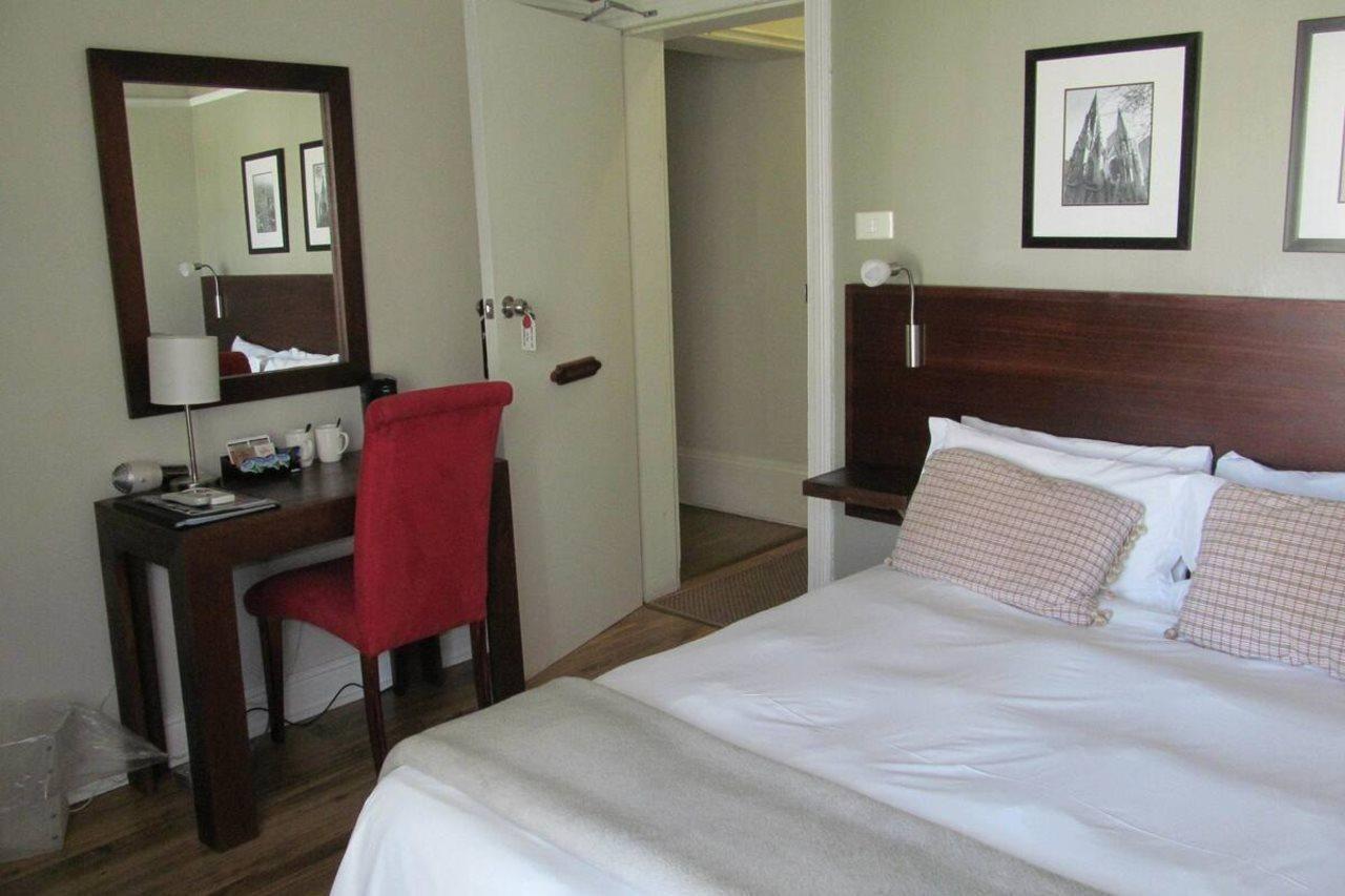 The Vic Hotel Port Elizabeth Dış mekan fotoğraf