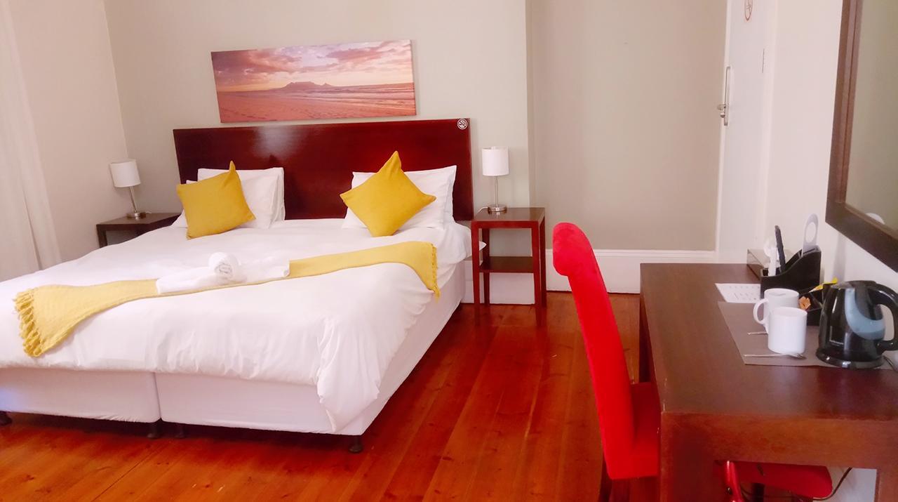 The Vic Hotel Port Elizabeth Dış mekan fotoğraf